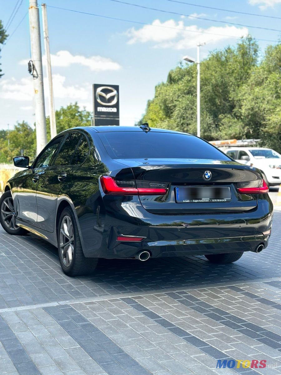 2020' BMW 3 Series photo #4