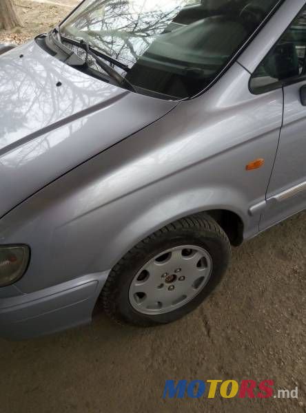 2003' Hyundai Trajet photo #6
