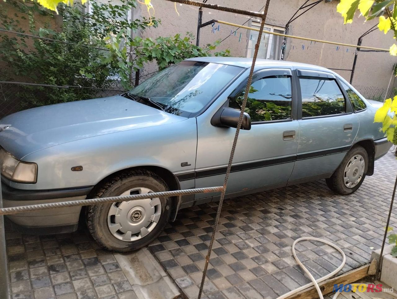 1989' Opel Vectra photo #2