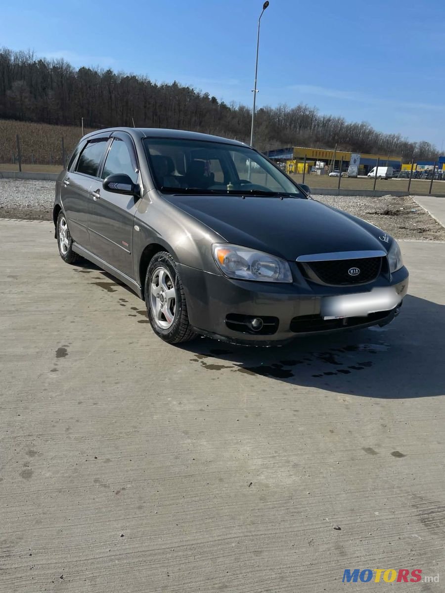2005' Kia Cerato photo #4