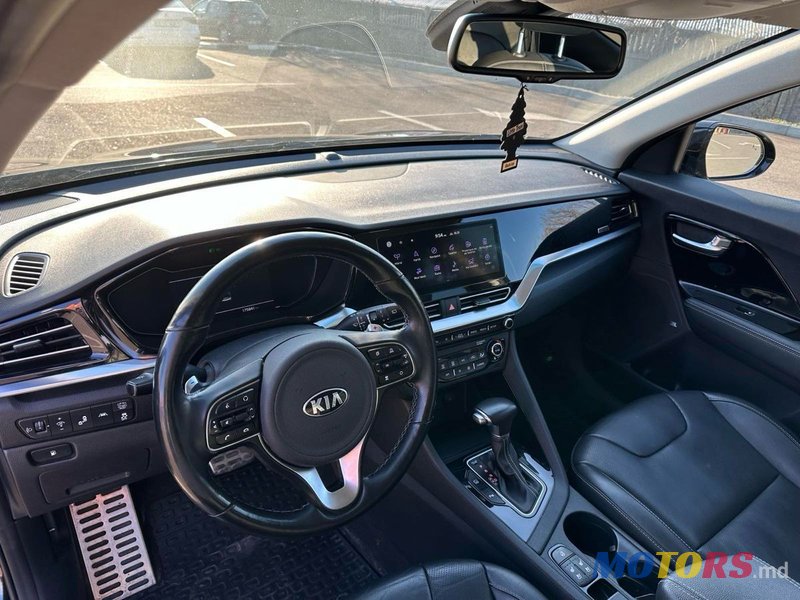 2021' Kia Niro photo #5