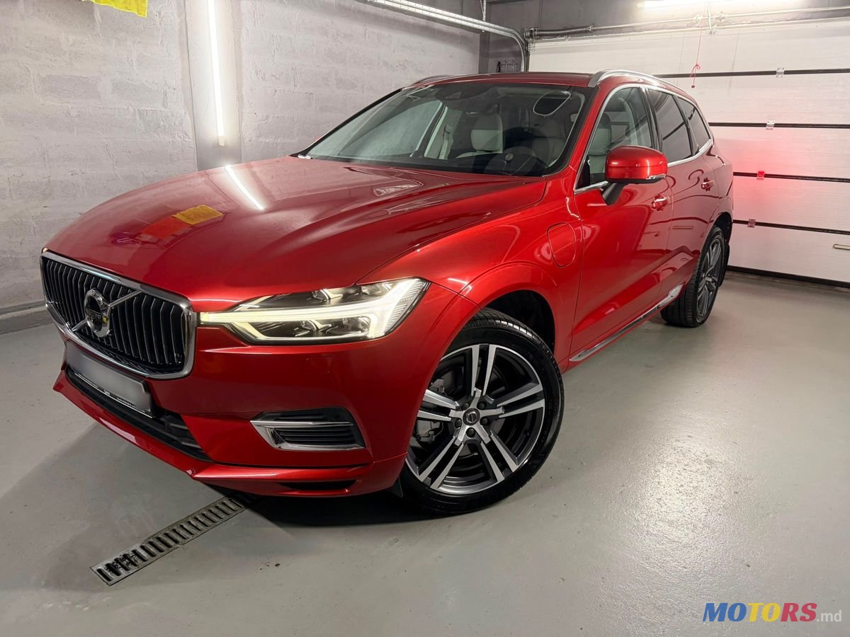 2020' Volvo XC60 photo #1