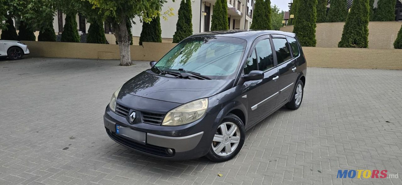 2006' Renault Grand Scenic photo #2