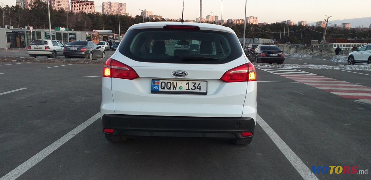 2015' Ford Focus photo #3