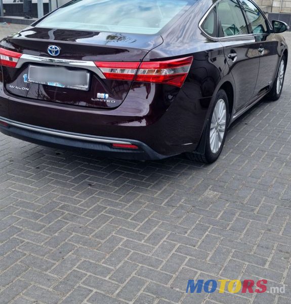 2013' Toyota Avalon photo #2