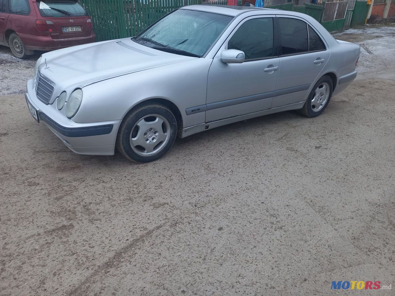 2001' Mercedes-Benz E Класс photo #1