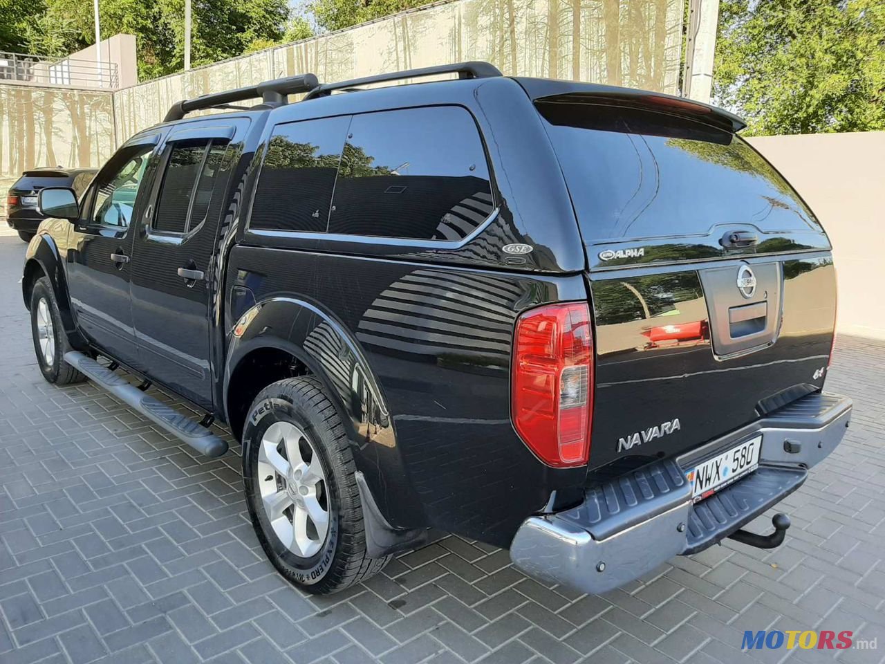 2007' Nissan Navara photo #4