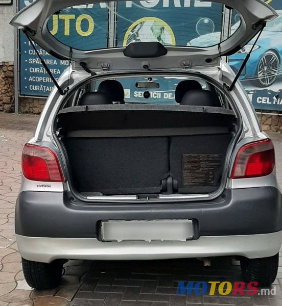 1999' Toyota Yaris photo #4