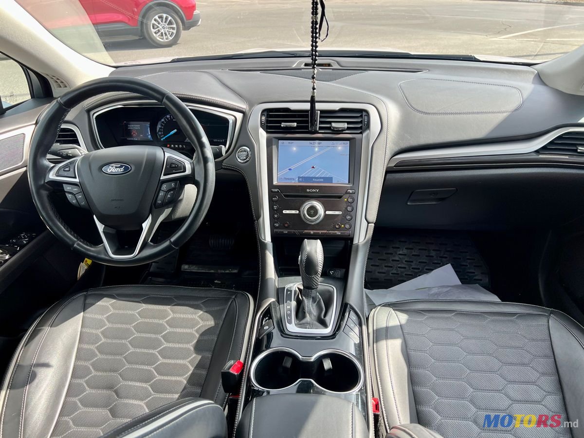 2019' Ford Mondeo photo #5