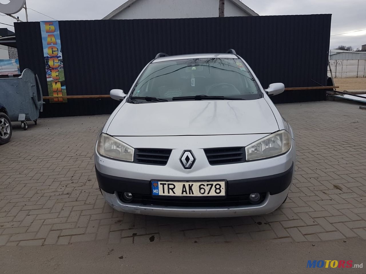 2005' Renault Megane photo #3