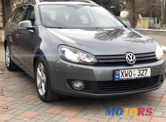 2010' Volkswagen Golf photo #1