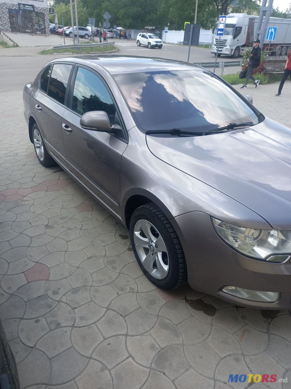 2012' Skoda Superb photo #3