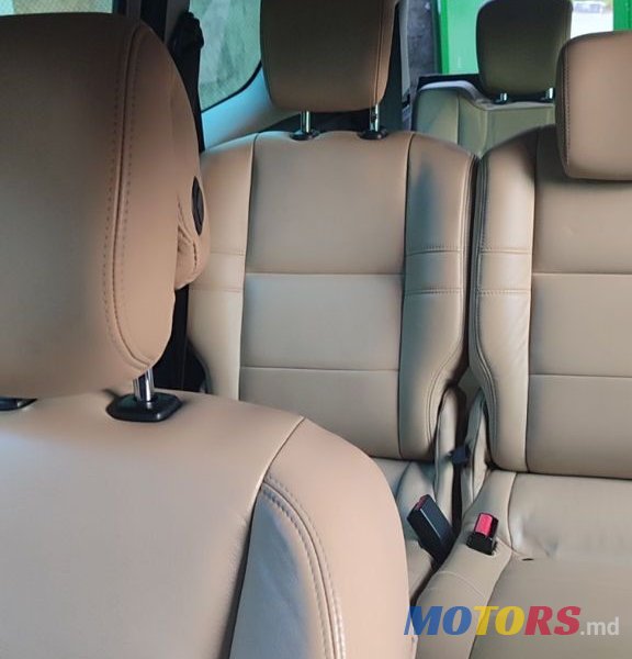 2010' Renault Grand Scenic photo #5