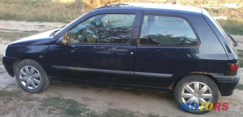 1997' Renault Clio photo #1