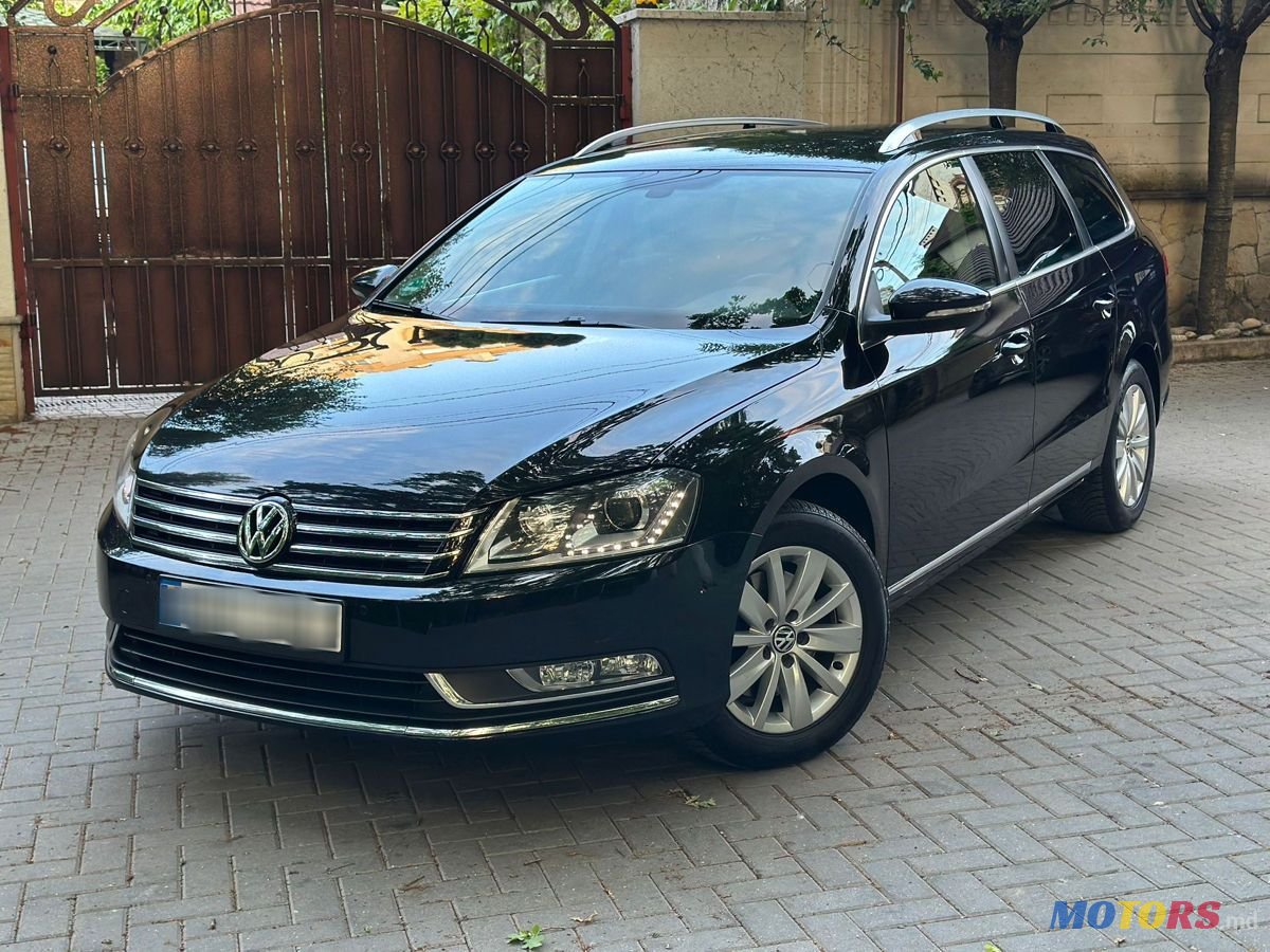 2014' Volkswagen Passat photo #1