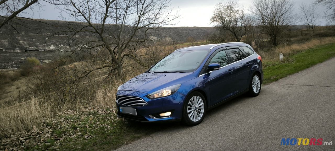 2014' Ford Focus photo #3