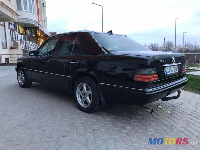 1994' Mercedes-Benz E Класс photo #3