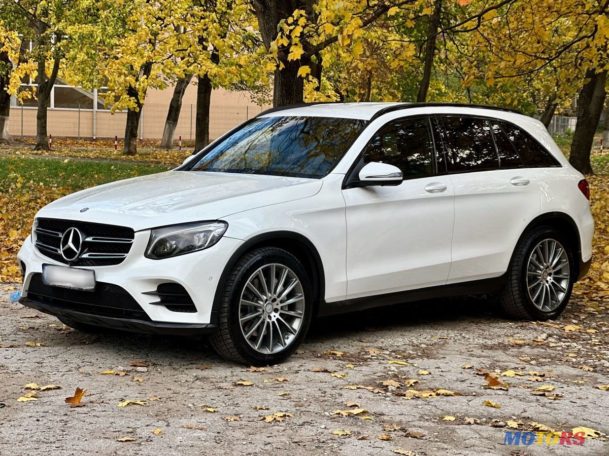 2015' Mercedes-Benz GLC photo #4