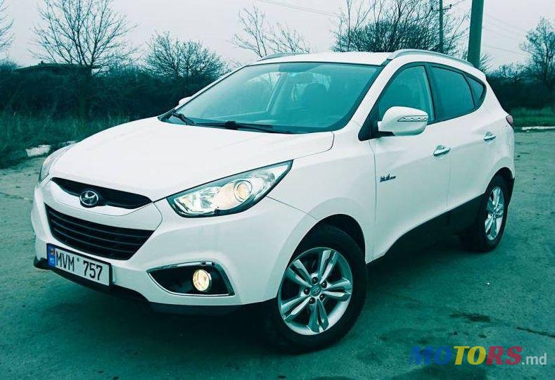 2011' Hyundai ix35 photo #1