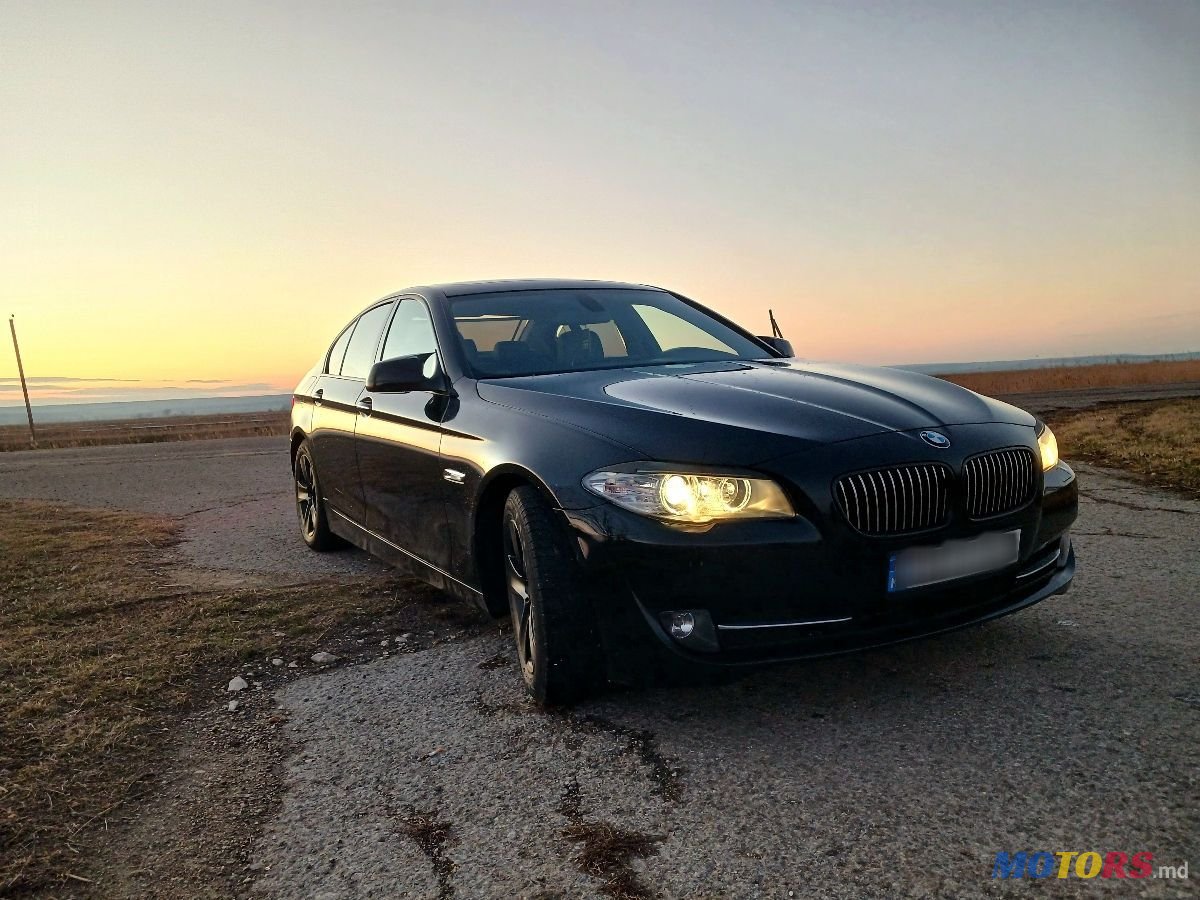 2012' BMW 5 Series photo #3