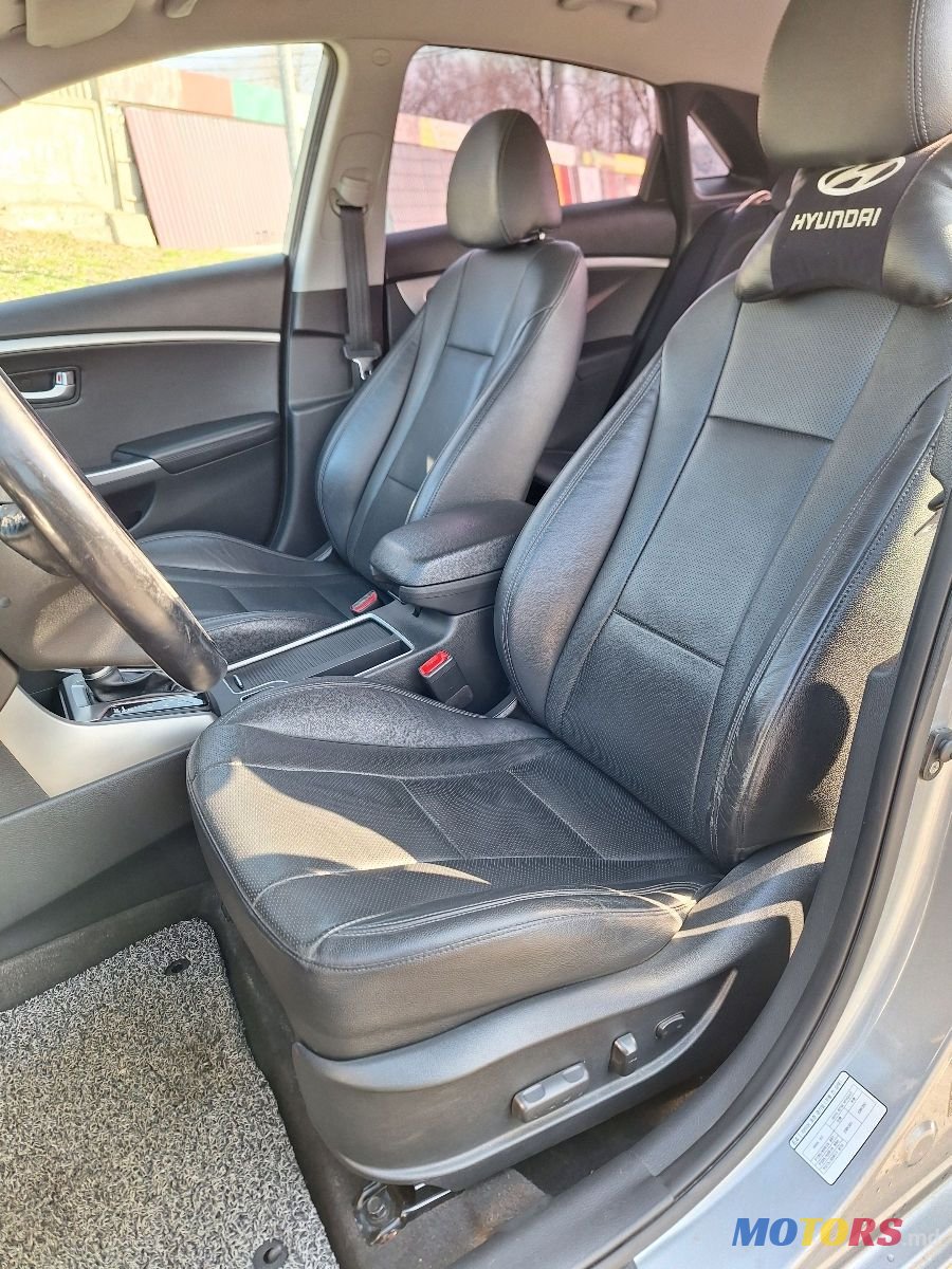 2015' Hyundai i30 photo #5