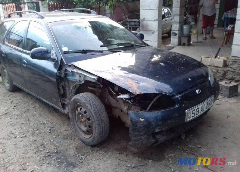 1997' Hyundai Elantra photo #1