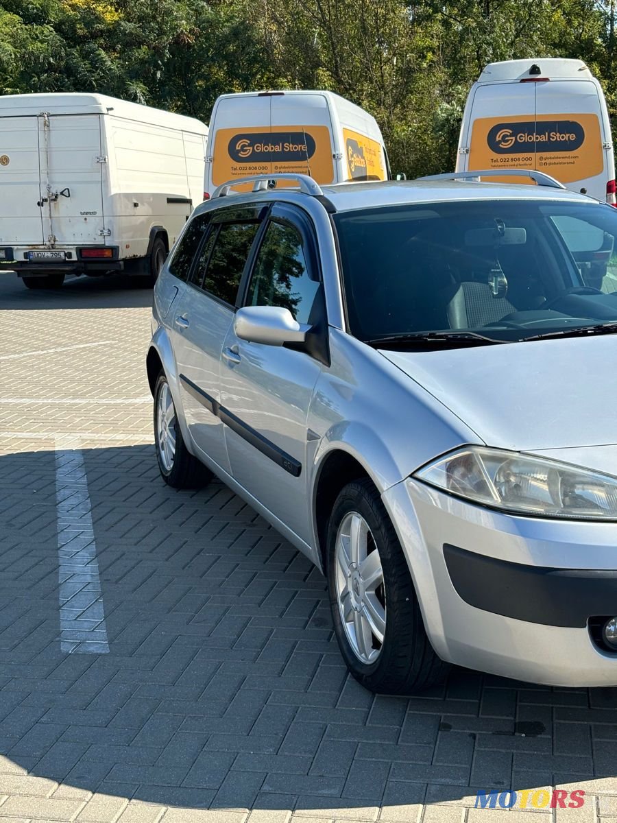 2005' Renault Megane photo #2