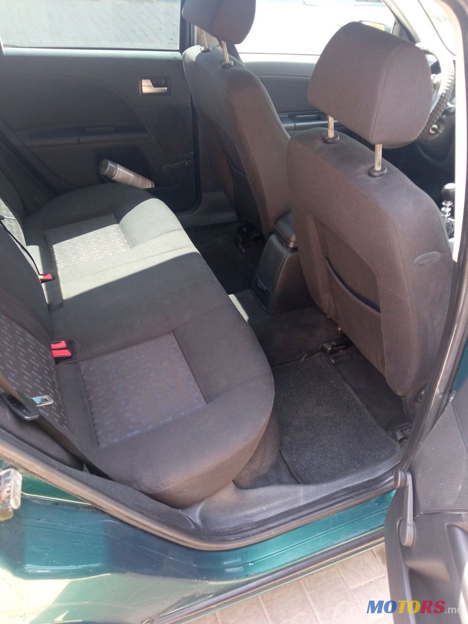 2002' Ford Mondeo photo #5
