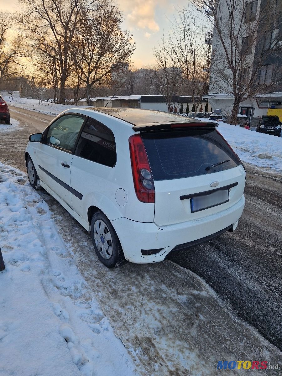 2006' Ford Fiesta photo #2