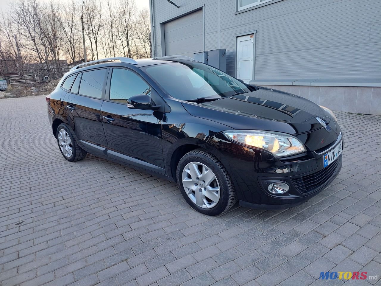 2013' Renault Megane photo #1