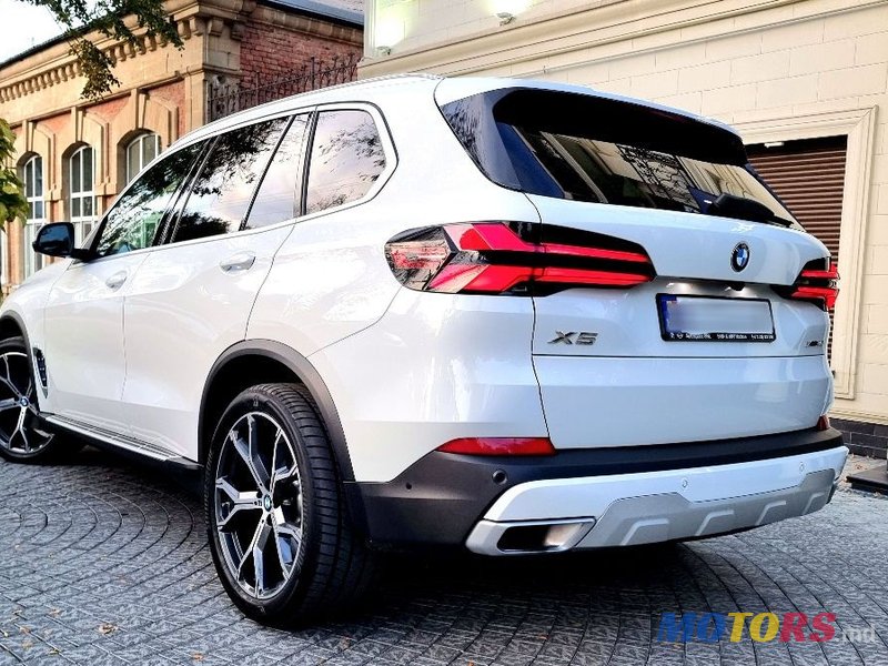 2024' BMW X5 photo #4