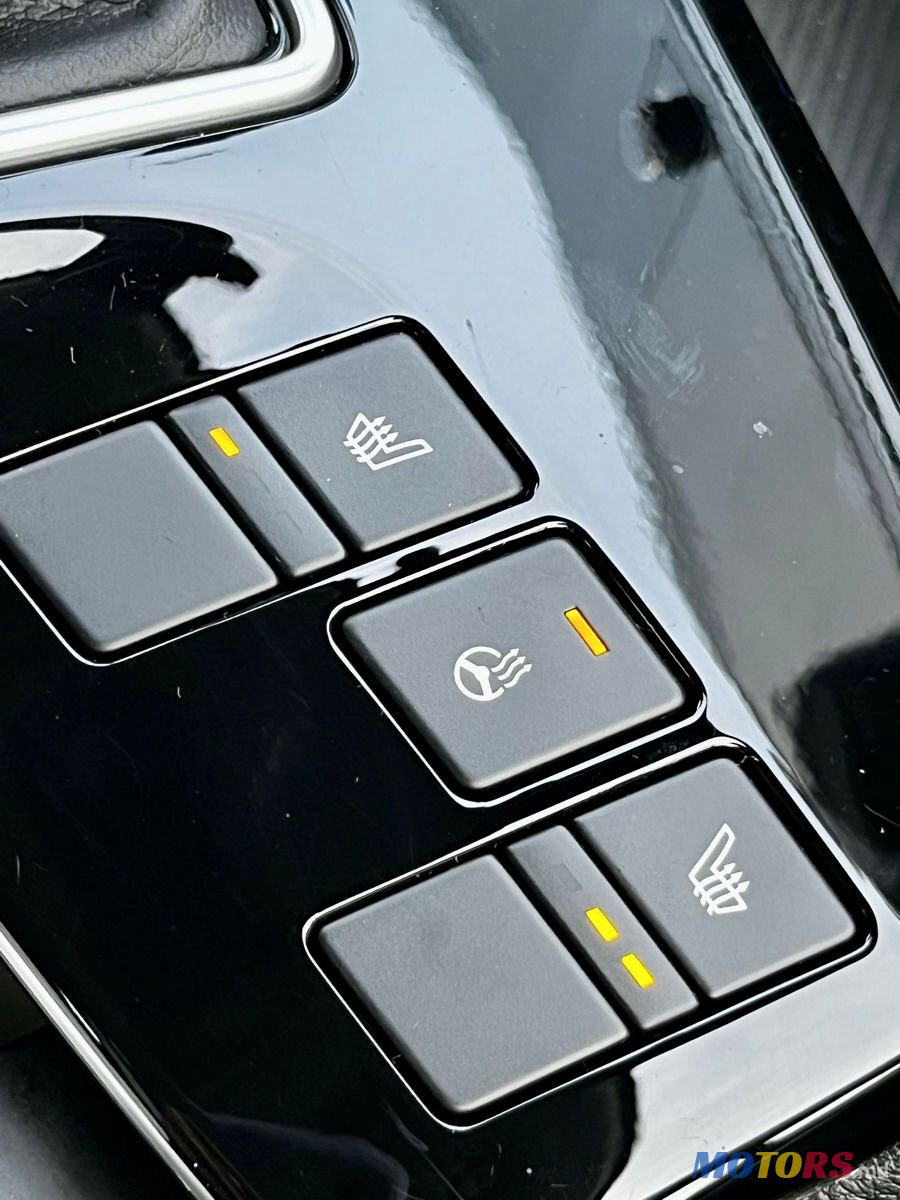 2022' Kia Sportage photo #4