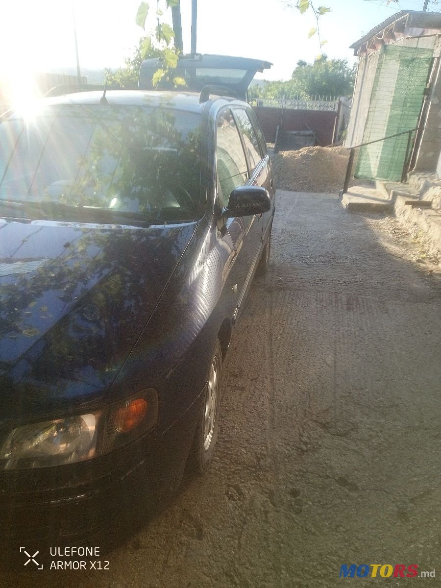 2003' Mitsubishi Space Star photo #3