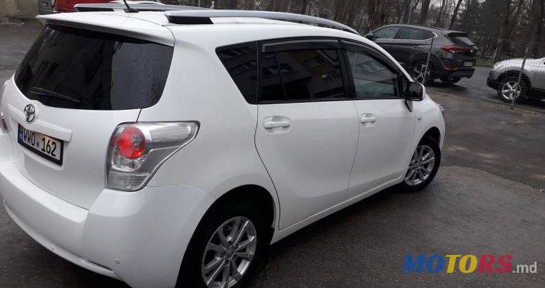 2012' Toyota Verso photo #1