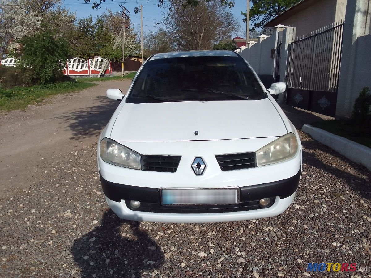 2004' Renault Megane photo #1
