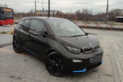 2022' BMW i3