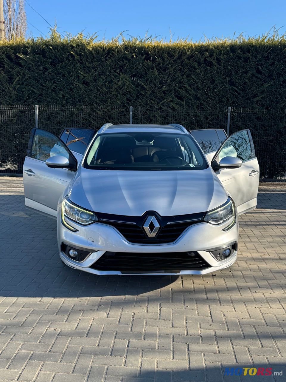 2020' Renault Megane photo #2