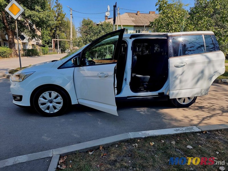 2015' Ford Grand C-MAX photo #5