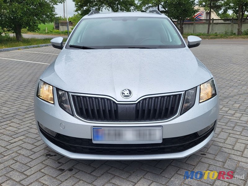 2017' Skoda Octavia photo #3