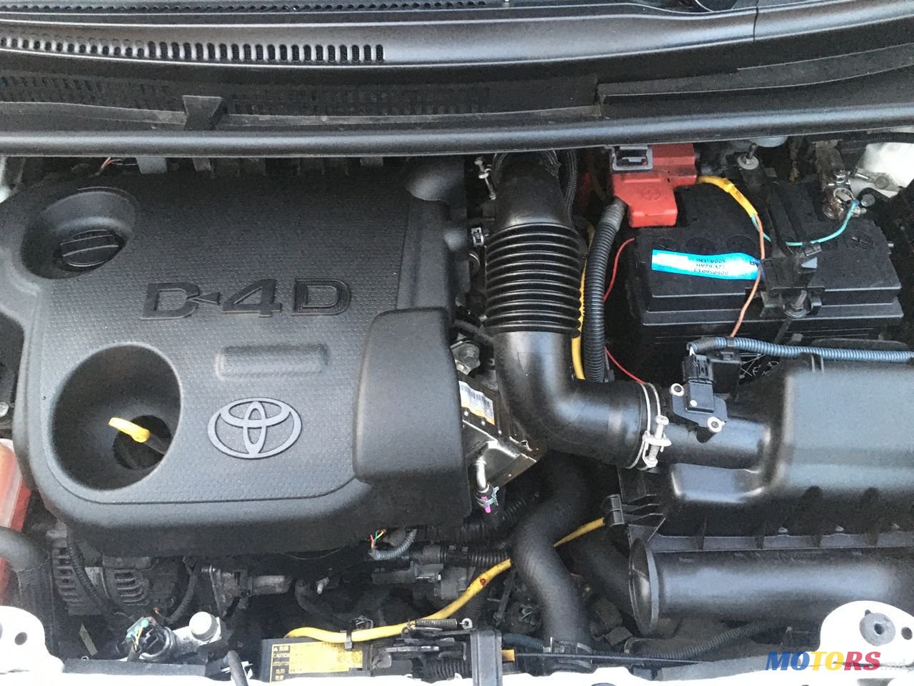 2012' Toyota Verso S photo #5