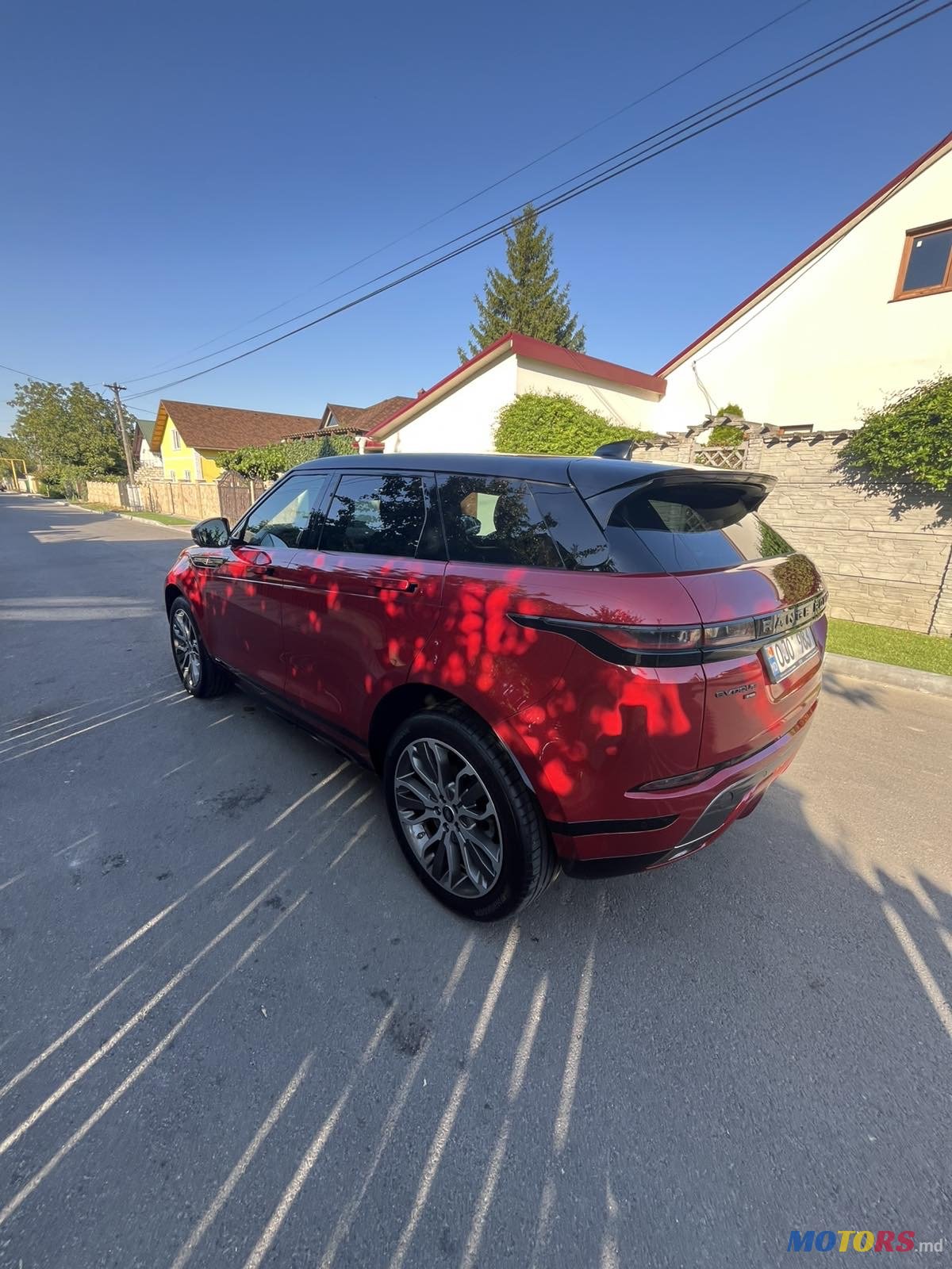 2019' Land Rover Range Rover Evoque photo #4