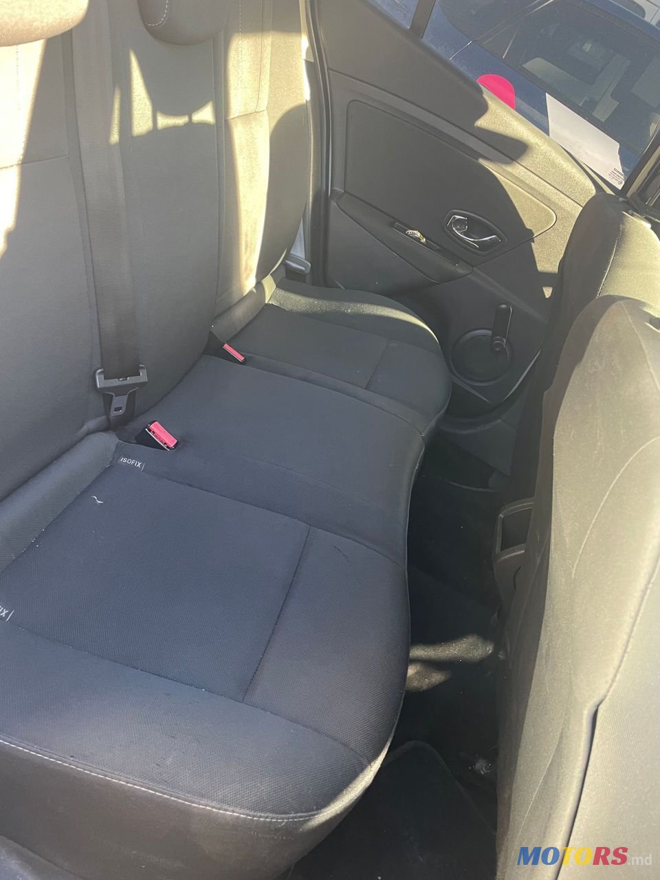 2012' Renault Megane photo #4