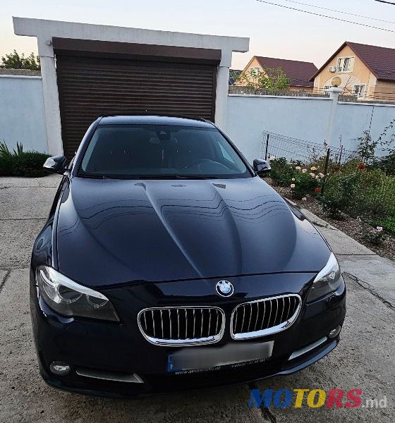 2014' BMW 5 Series photo #2