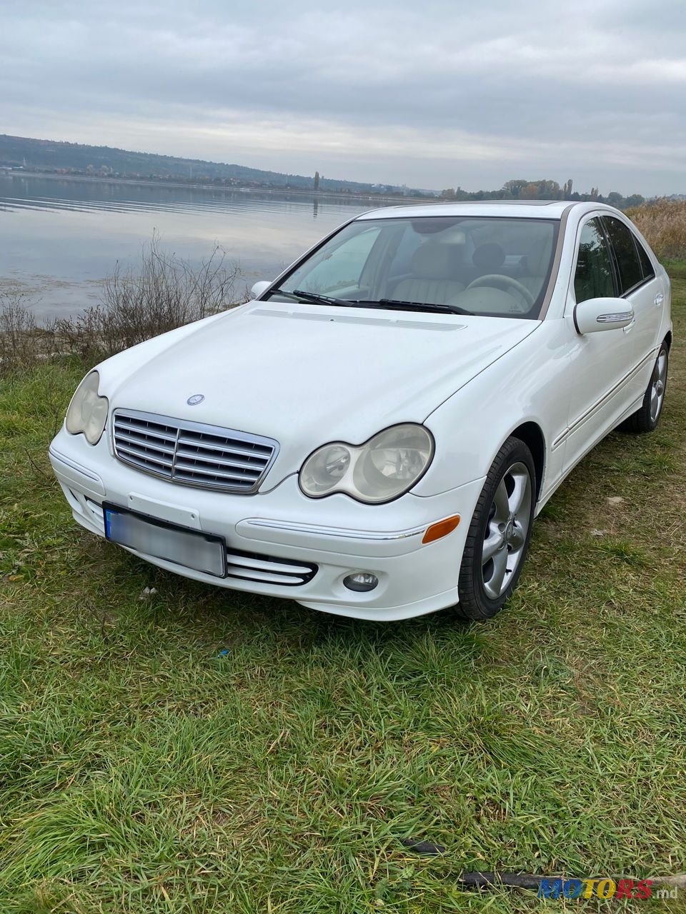 2006' Mercedes-Benz C-Class photo #1