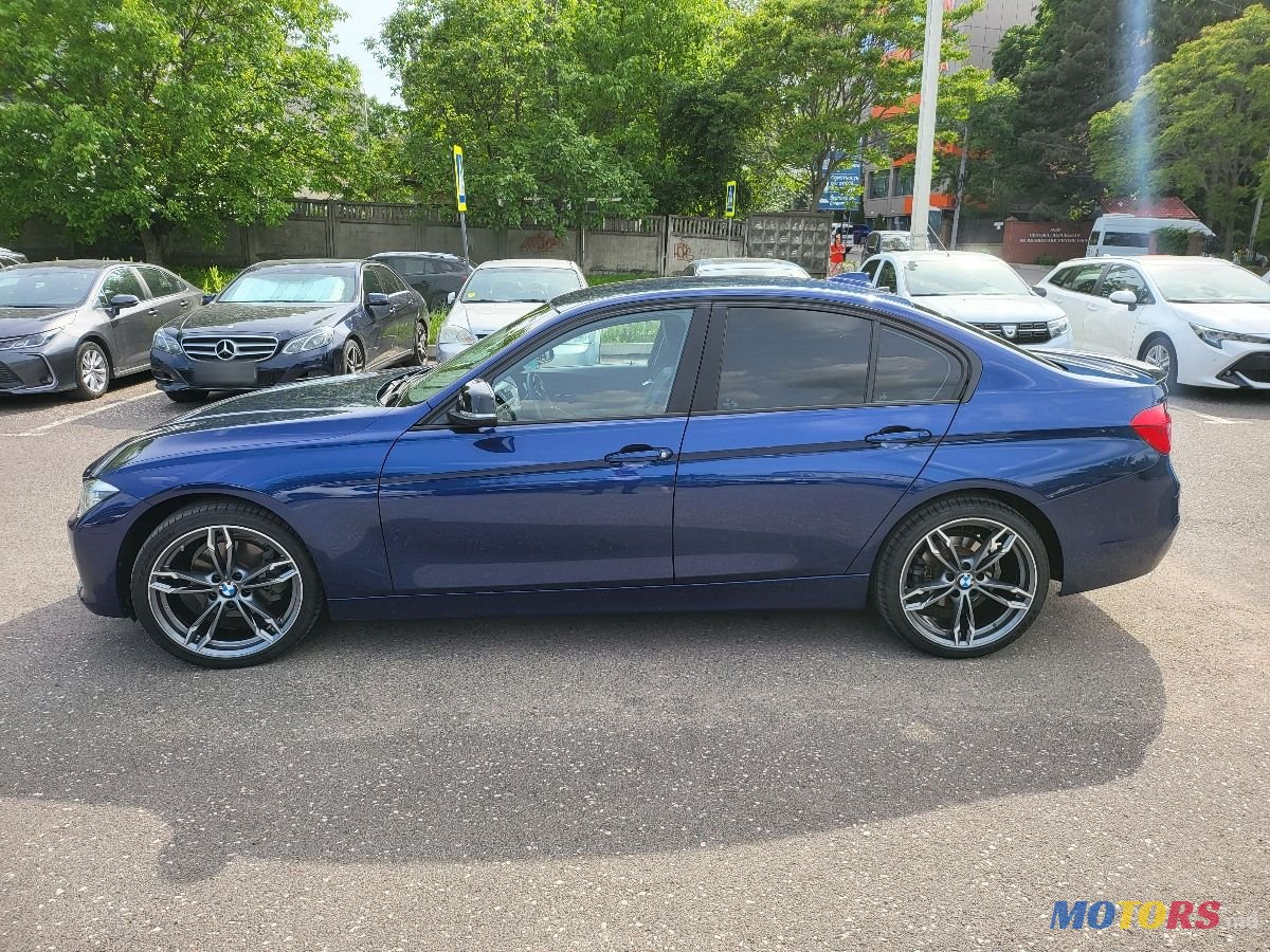 2017' BMW 3 Series photo #4