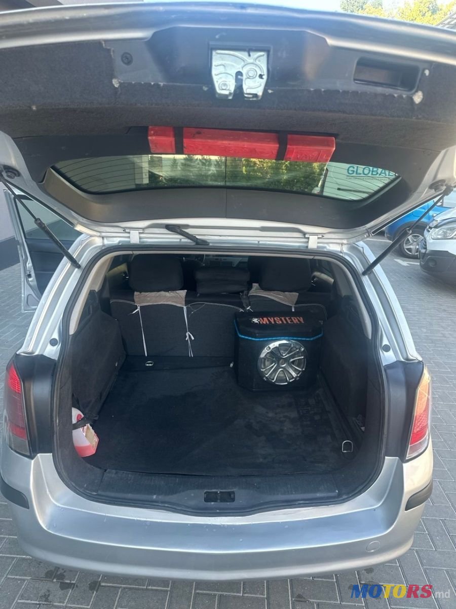 2006' Opel Astra photo #5