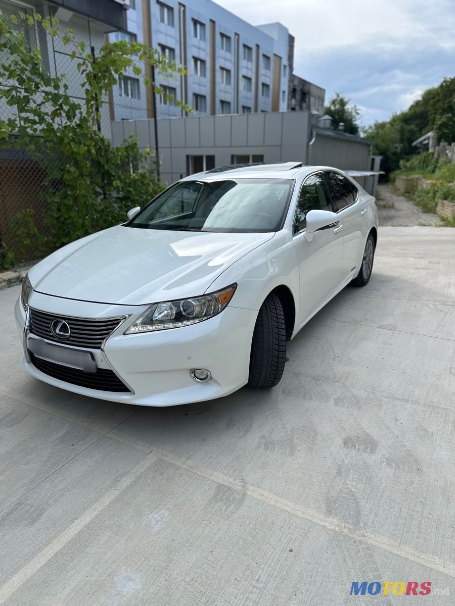 2014' Lexus Es Series photo #1