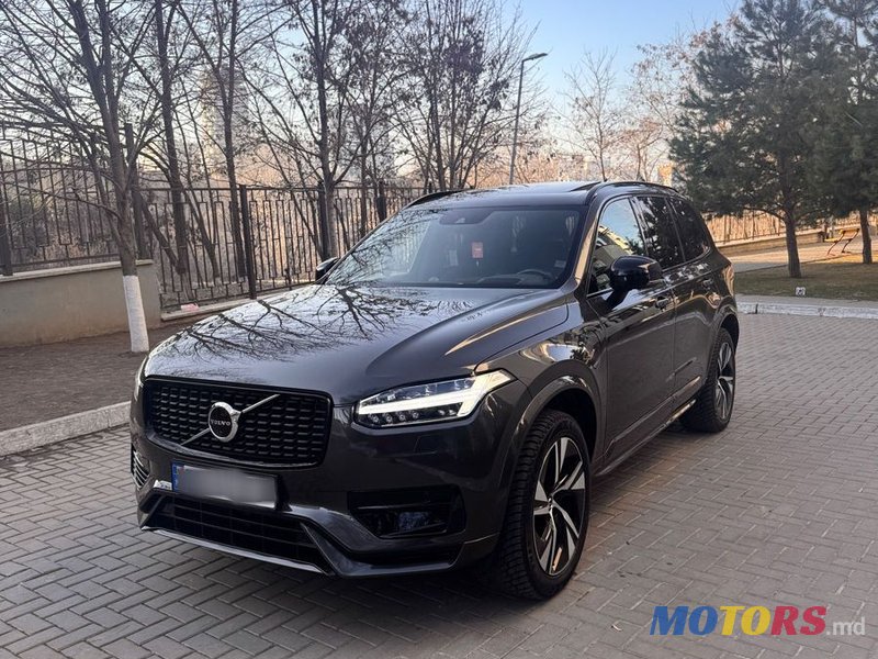 2021' Volvo XC90 photo #4