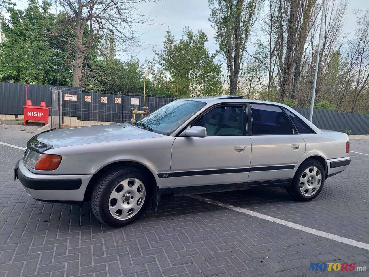 1991' Audi A6 photo #1
