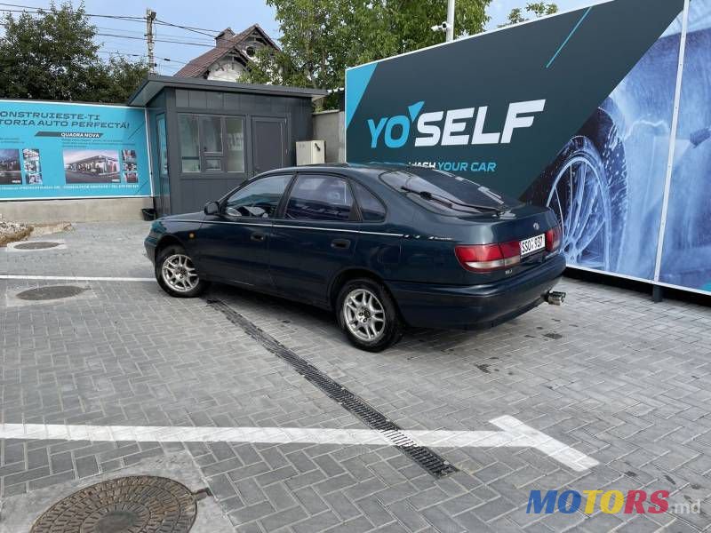 1993' Toyota Carina photo #2